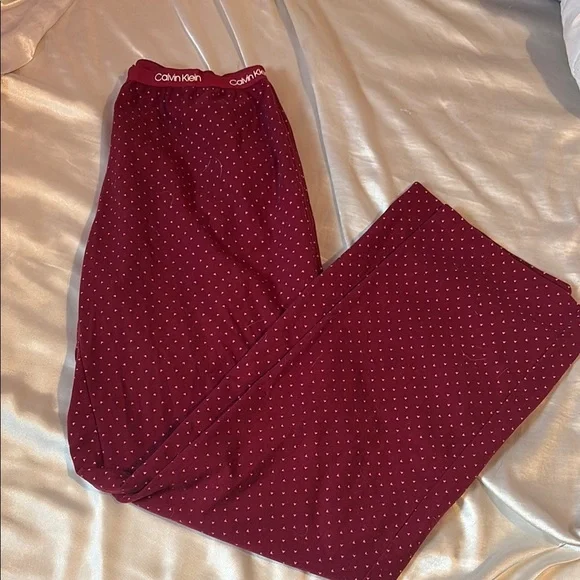 Calvin Klein Women’s Burgundy Polka Dot Pajama Pants - Picture 1 of 3